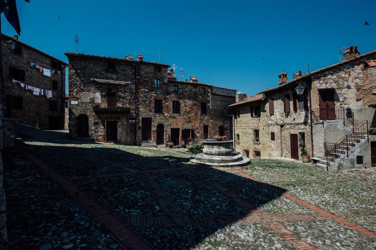 Antico Teatro Leilighet Castiglione dʼOrcia Eksteriør bilde
